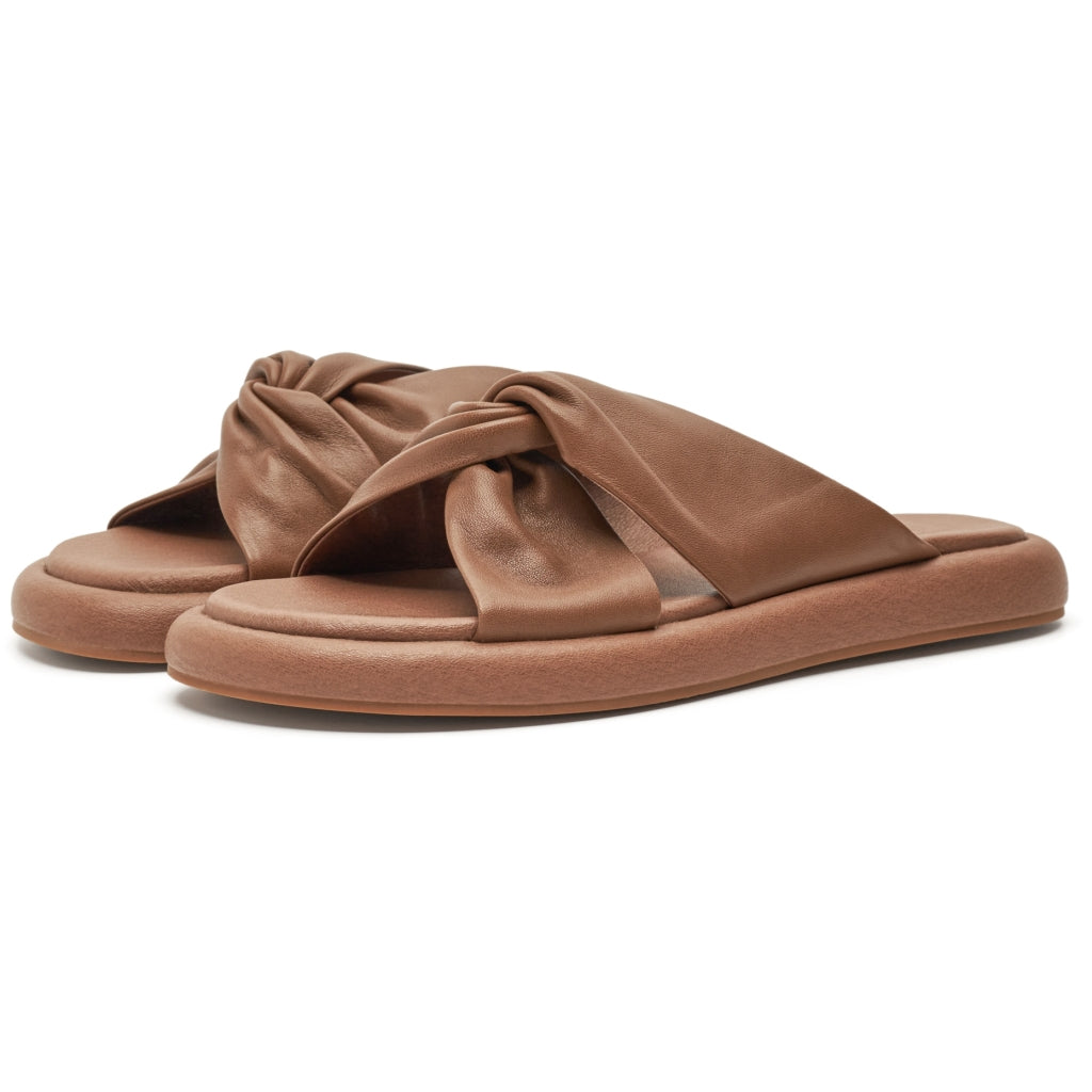 Woden-Shoe The Bear Mascha Leather Sandal in Caramel  - WS141