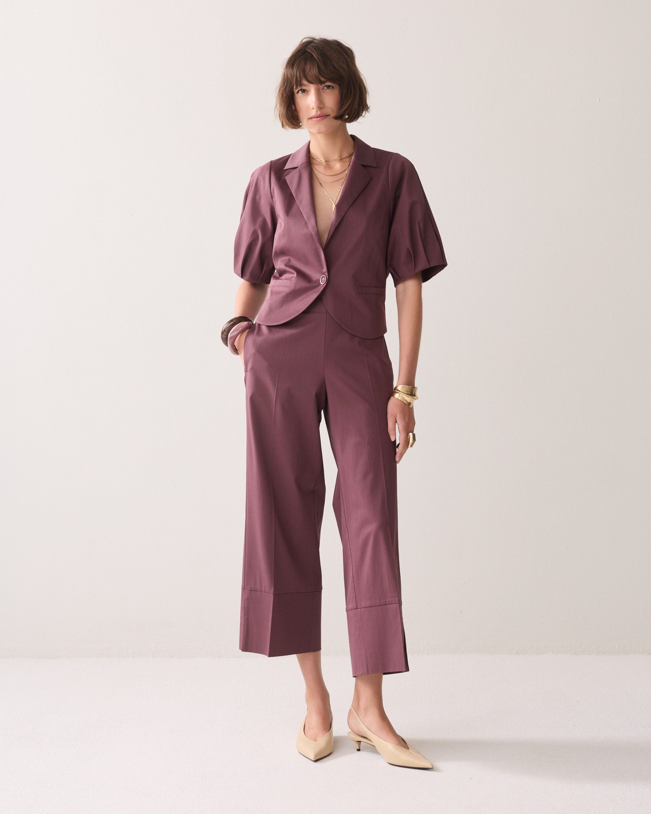 Summum Woman Cotton Stretch Blazer in Deep Fig