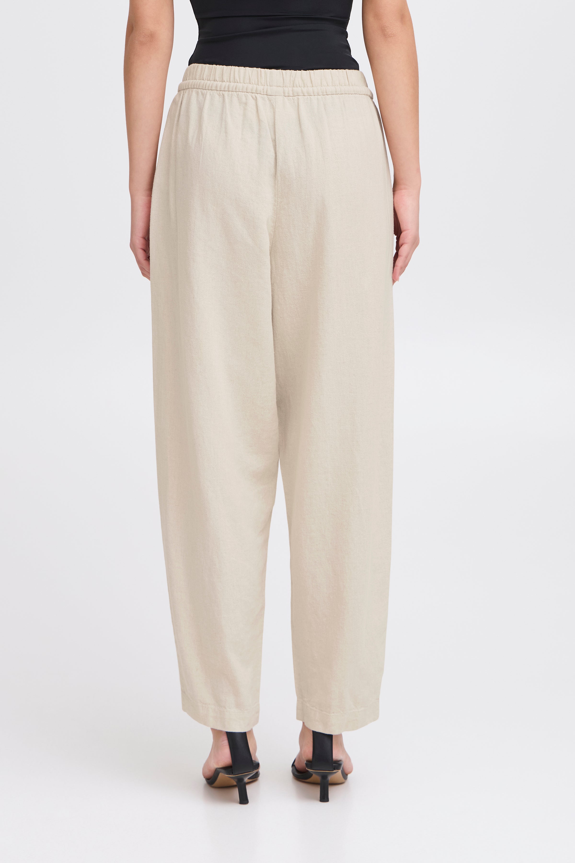 Ichi Linno Barrel Pants in Natural Ecru - 20122912