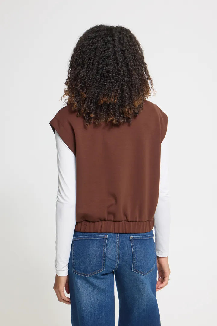 Ichi Cozy Waistcoat in Chicory Coffee