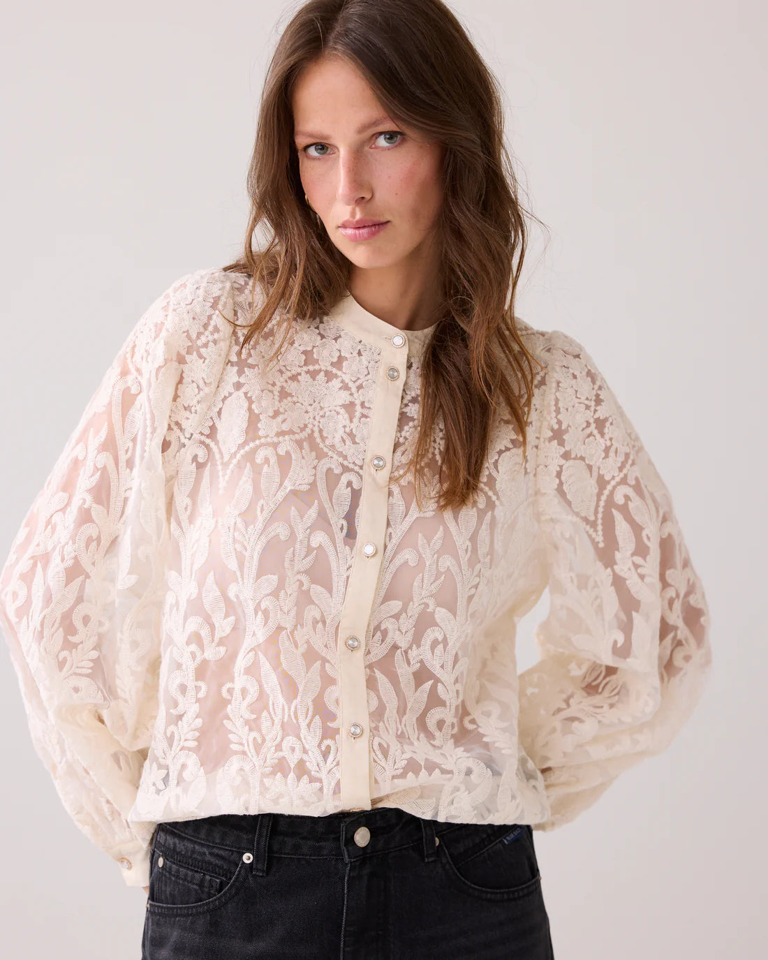 Summum Women Blouse Flowerlace in Ivory - 2s3191-12300