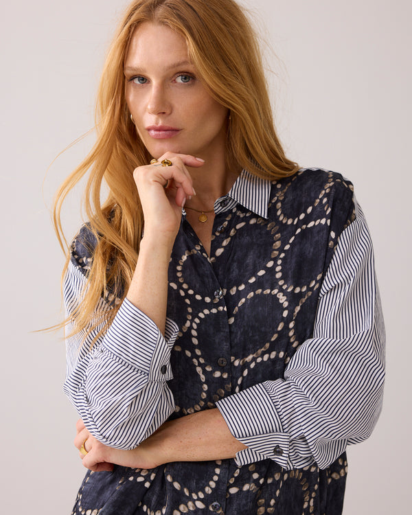 Summum Women Blouse All Over Print in Midnight Blue - 2s3329-12263