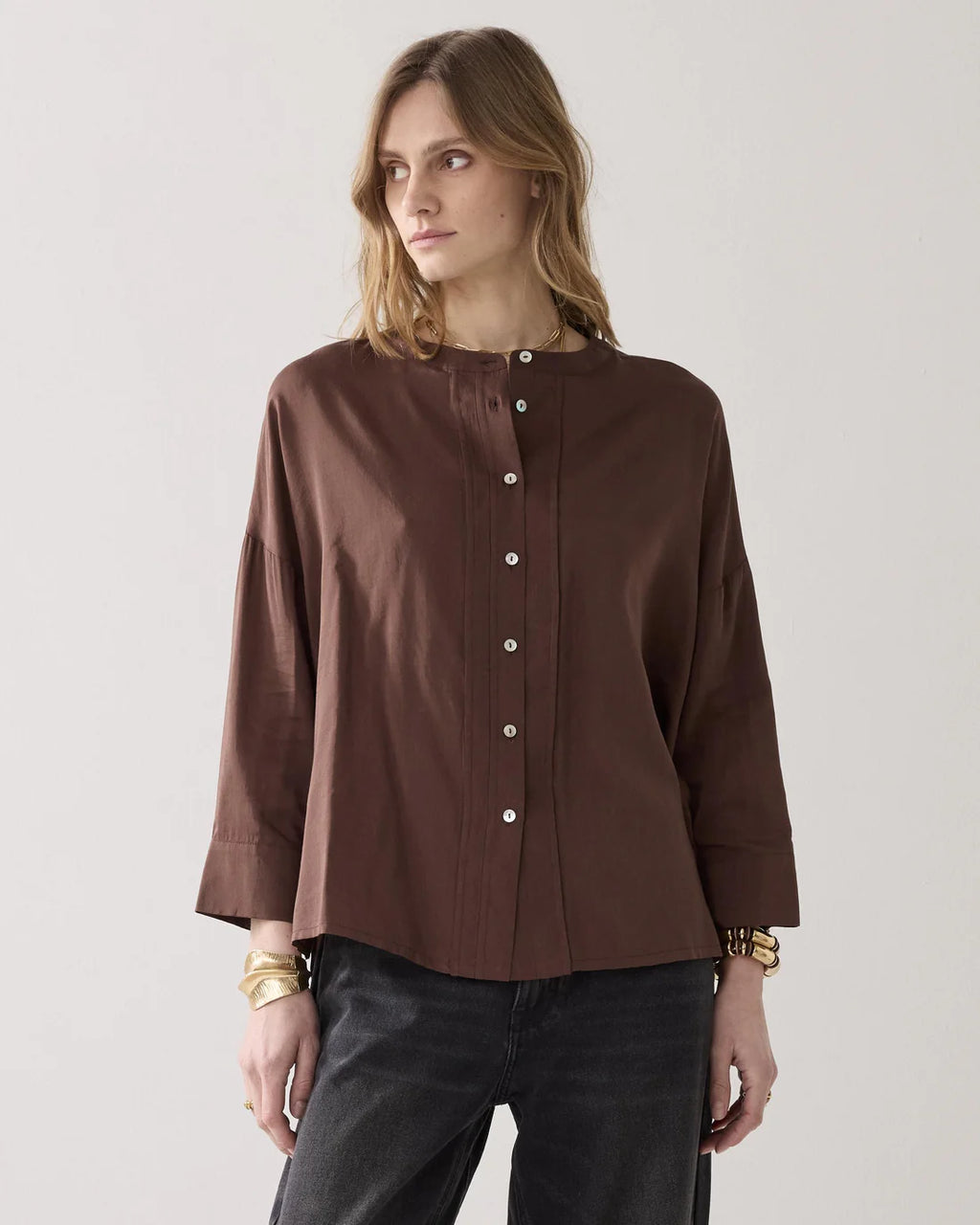 Summum Woman Shiny Blouse in Coffee - 2S3403-12370