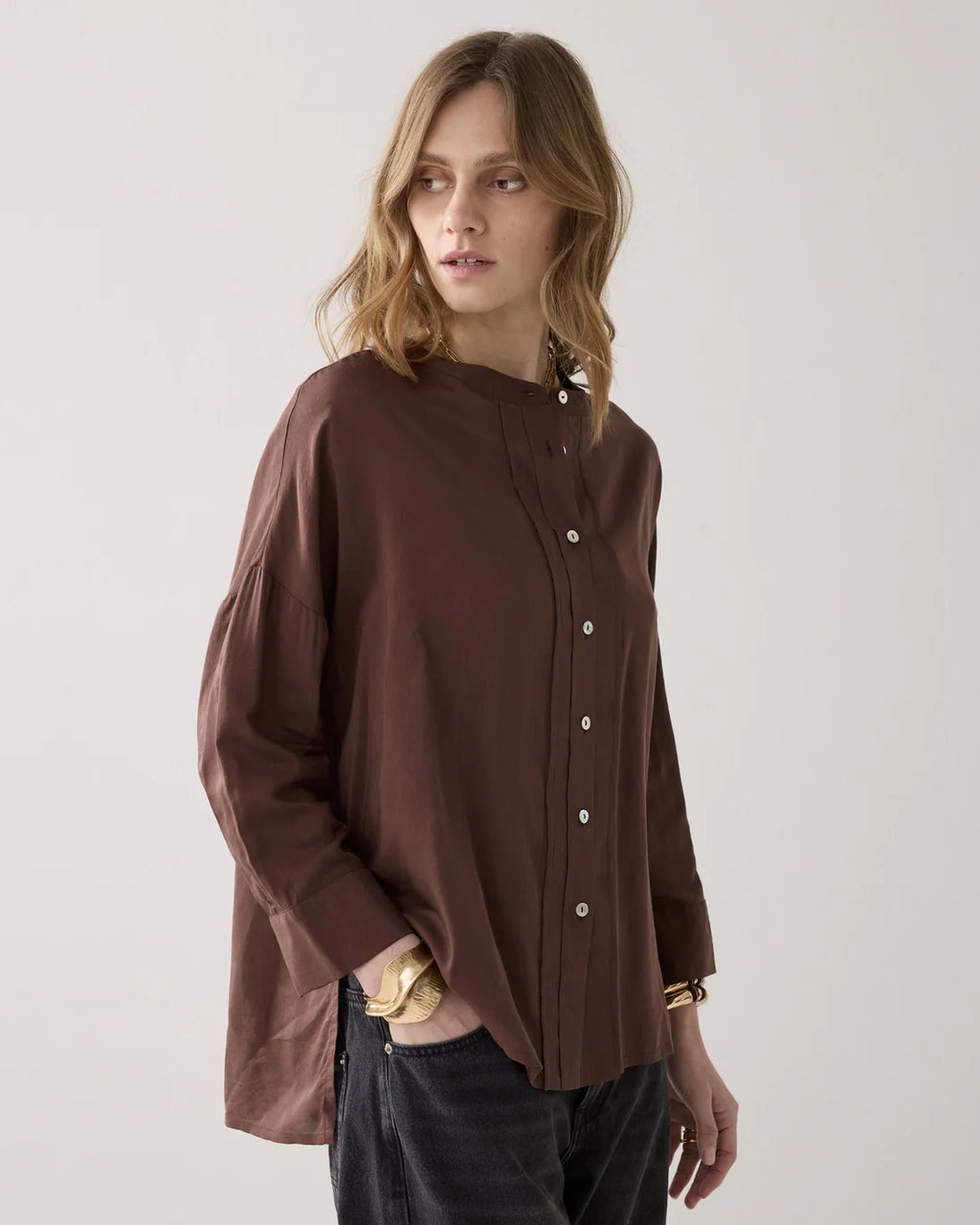 Summum Woman Shiny Blouse in Coffee - 2S3403-12370