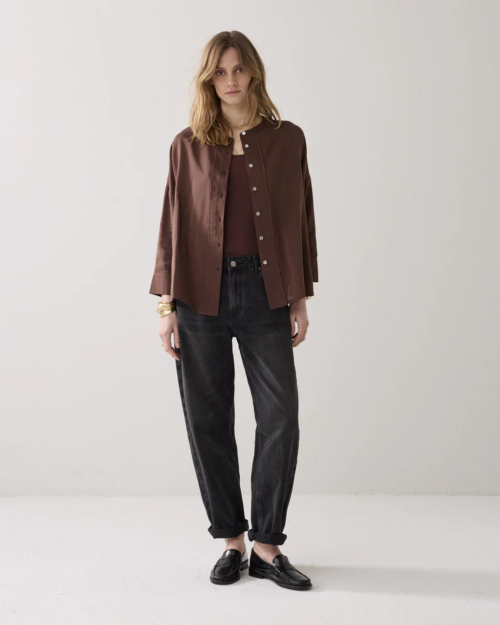 Summum Woman Shiny Blouse in Coffee - 2S3403-12370