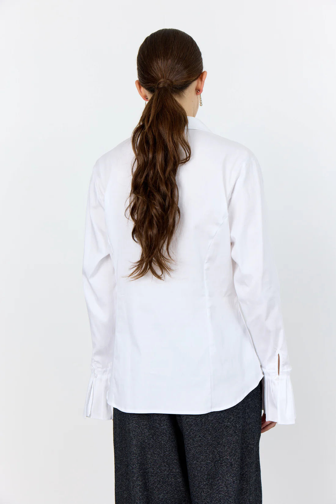 Levete Room Isla Solid Shirt in White - 301505