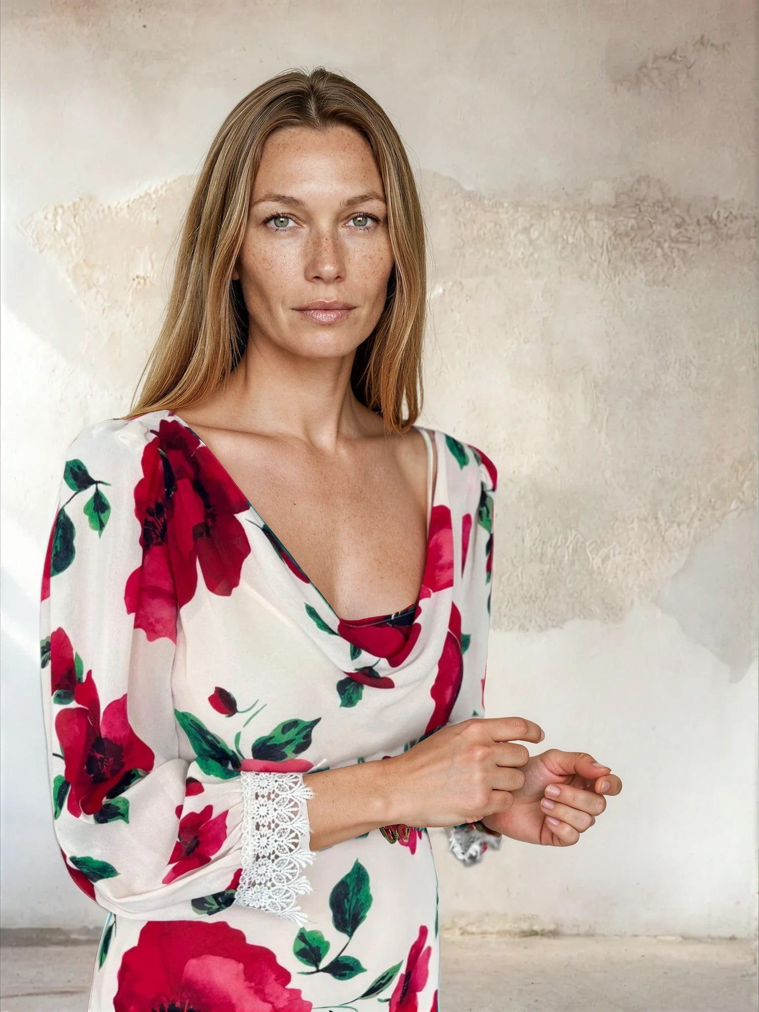 Sirens - Violet Dress in Cream Poppy