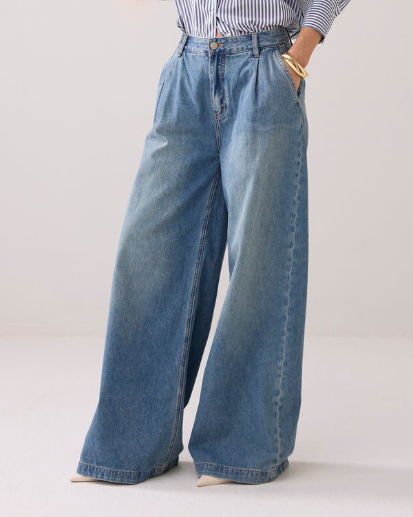 Summum Woman Wide Leg Jeans in Vintage Cotton Twill Denim - 4s2823-5169