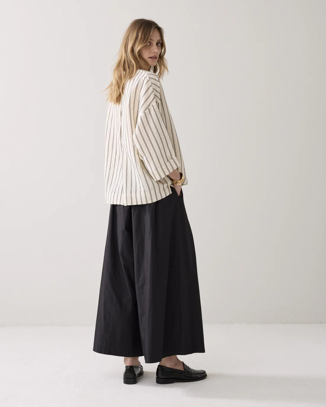 Summum Woman Taffeta Culottes in Black - 4s2958-12259