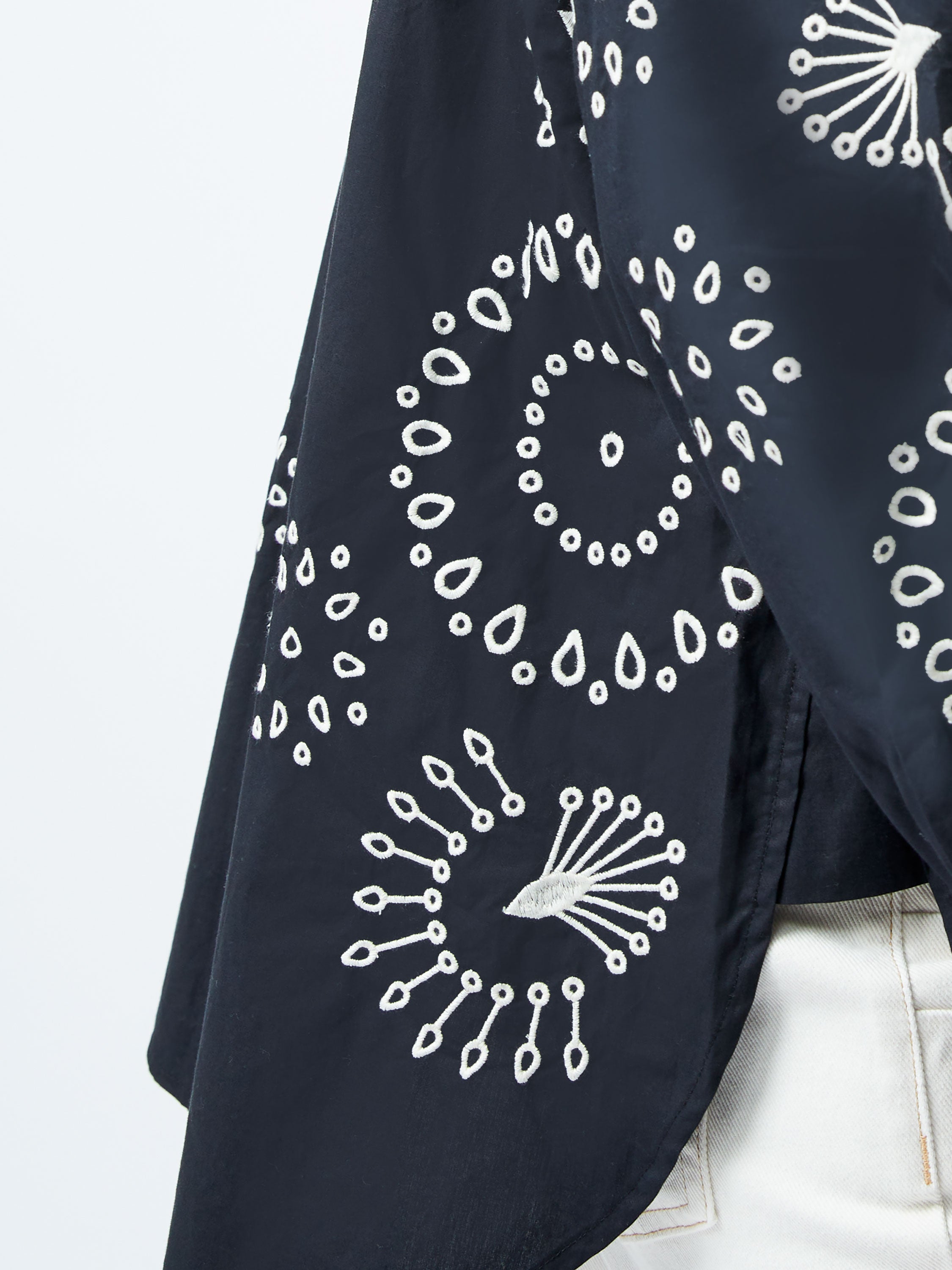 French Connection Cambria Cotton Embroidered Top in Black/Cream - 72YBH