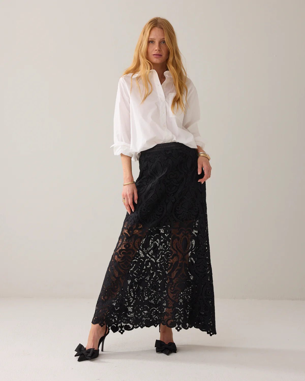 Summum Woman Lace Skirt in Black - 6s1331-12182