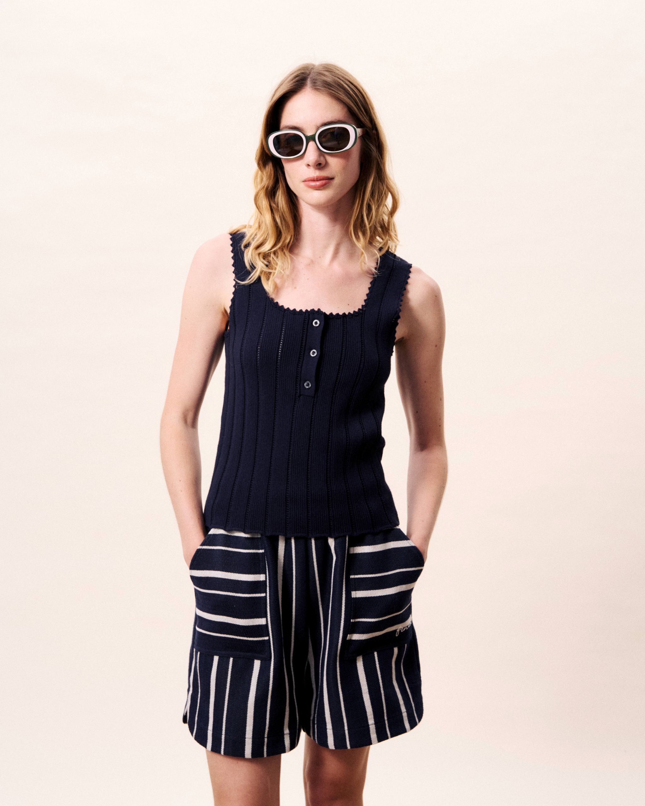 FRNCH- Shorts Jawns in Navy