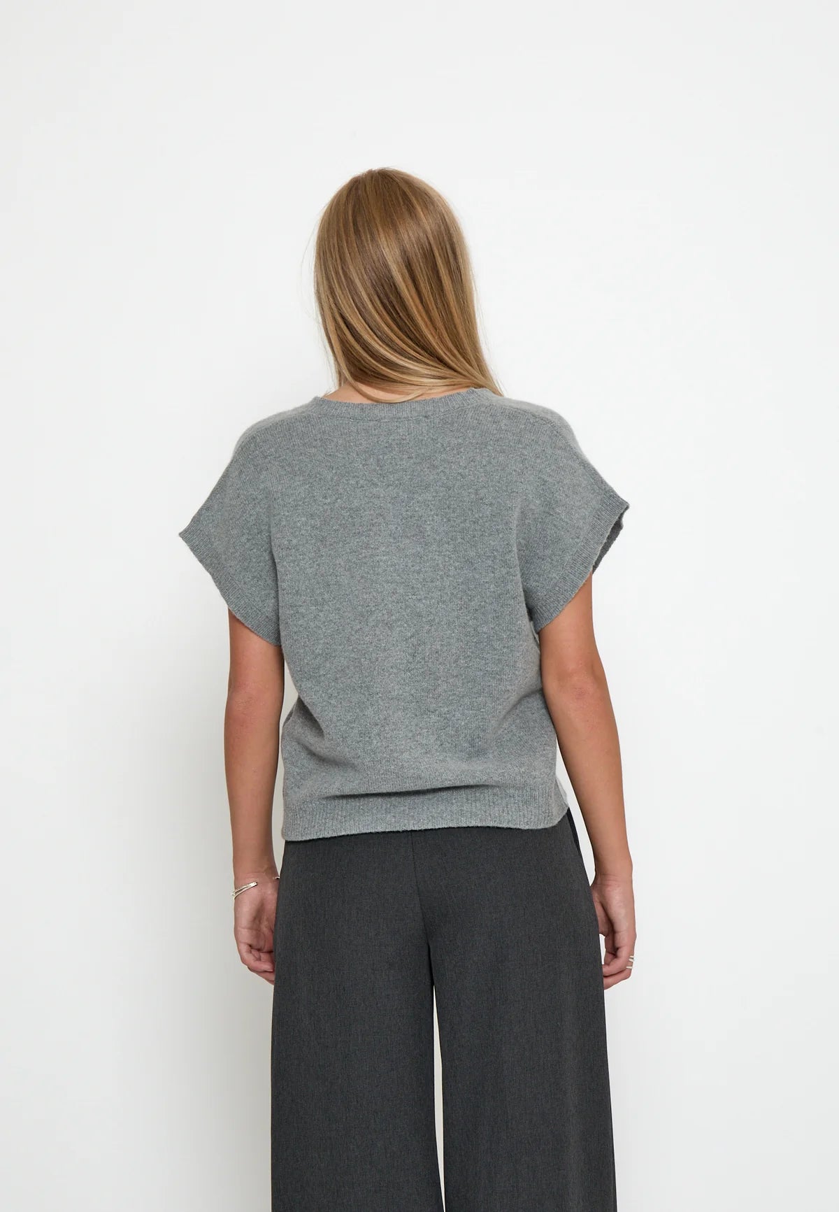 Minus Blake Knit Vest in Frost Grey Melange