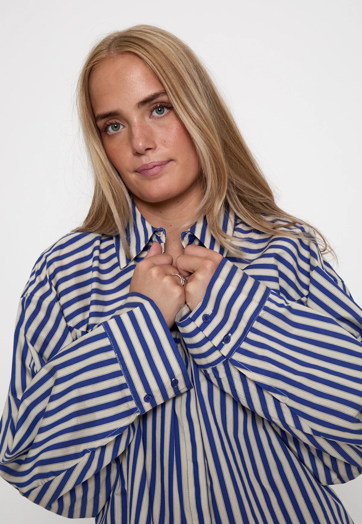 Peppercorn Sadie Shirt in Sapphire Blue