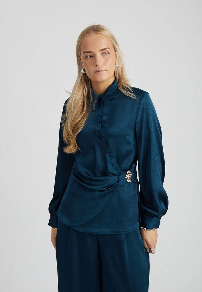 Peppercorn Tina Shirt in Teal