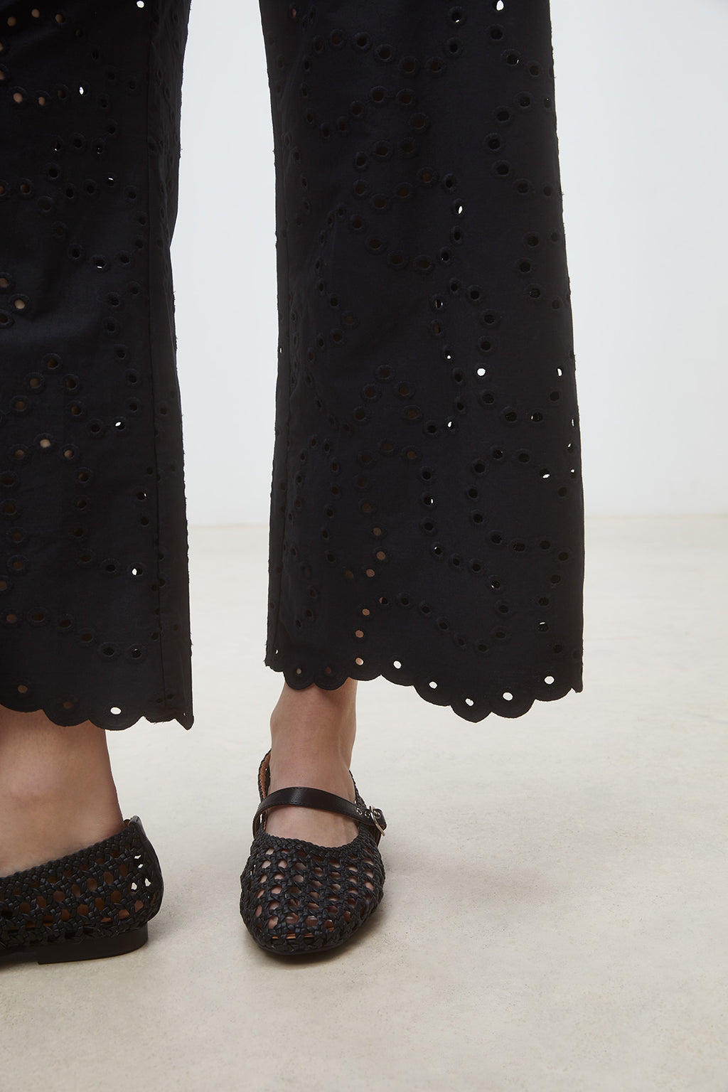 Suncoo Paris Jane Wide Leg Trouser in Noir - S26C04038