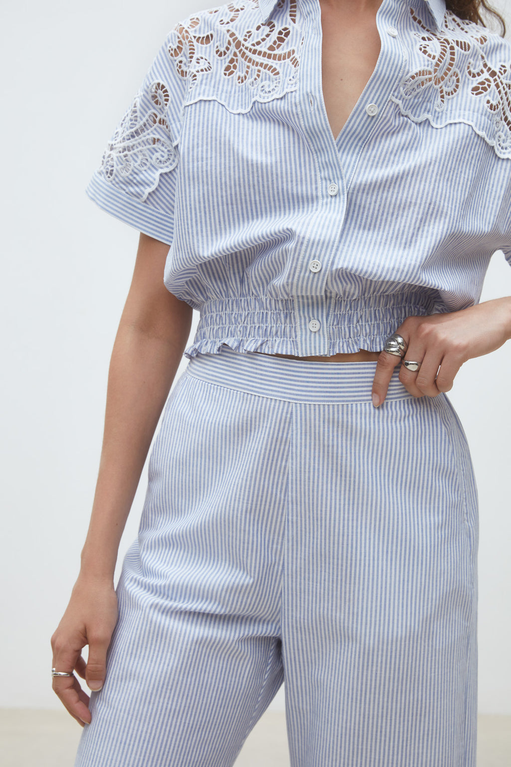 Suncoo Paris Joss Trousers in Bleu - S26C04269