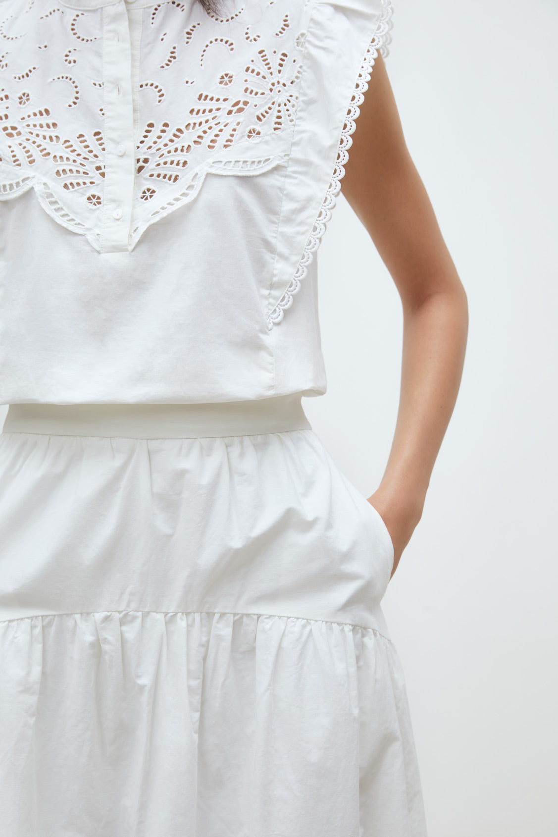 Suncoo Paris Flavie Midi Skirt in Blanc Casse - S26C05254