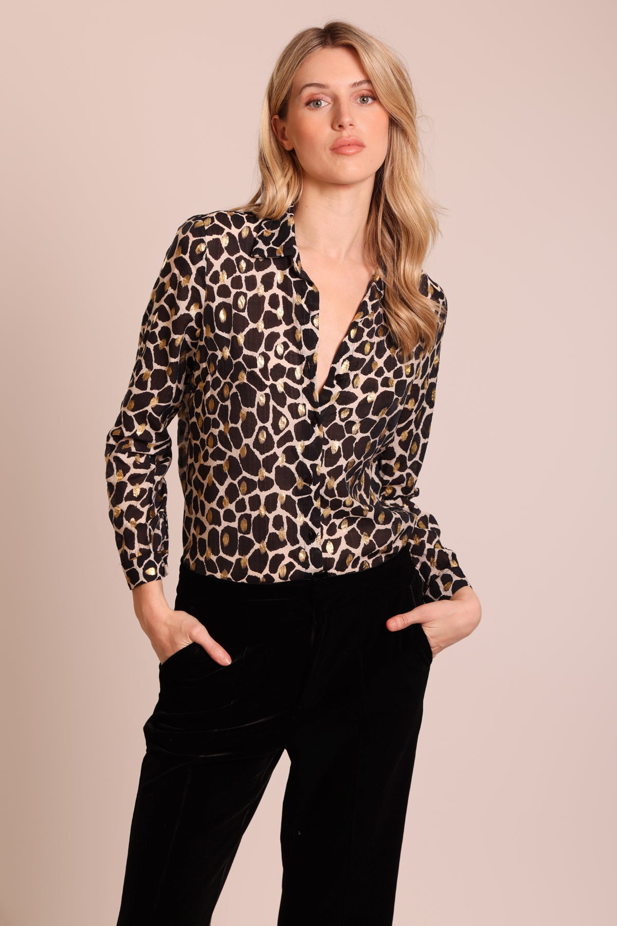 Traffic People Peek Shirt - SSS12241001