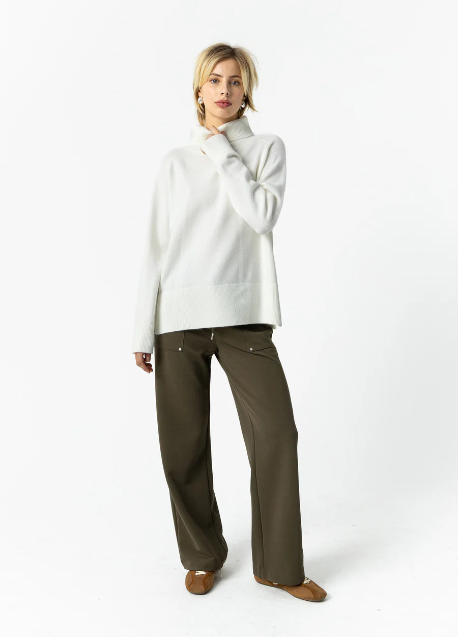 Coster Copenhagen Sweater with High Neck in White - 254-2418