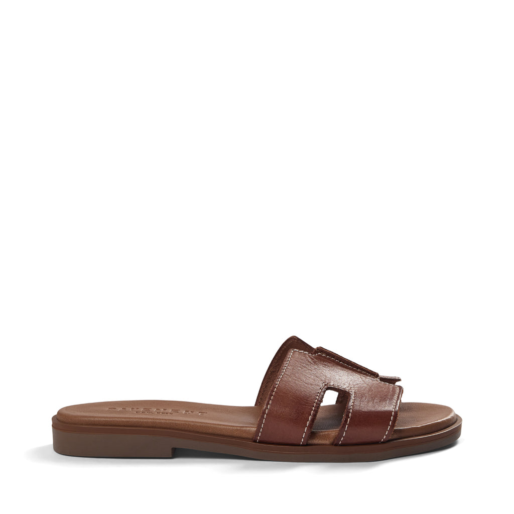 Pavement Denmark Pam Leather Sandal in Tan - TY45