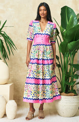 Hope & Ivy-The Meredith V-Neck Full-Skirt Tea Dress with Puff Sleeves