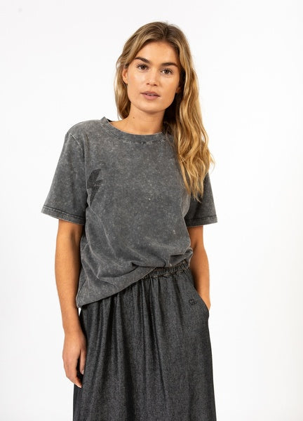 Coster Copenhagen Heart Lightning Mid Sleeve T-Shirt in Washed Grey - CCH1202-254