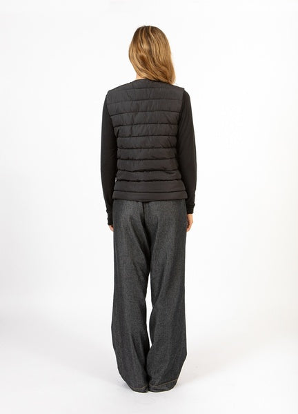 Coster Copenhagen Heart Asta Quilted Vest in Black - CCH6139-254
