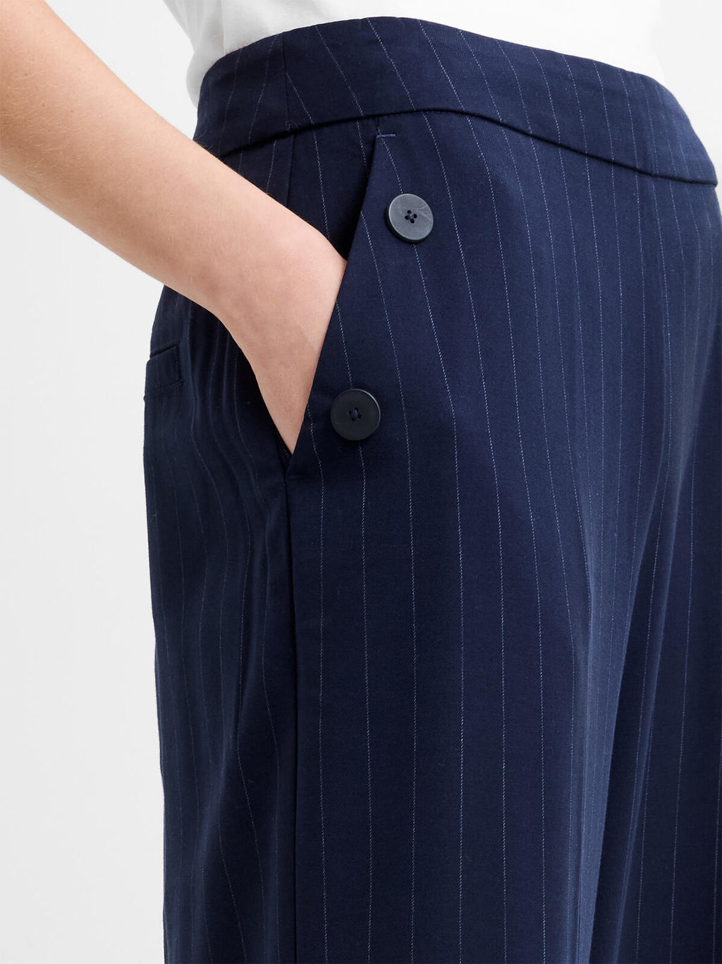 French Connection Alia Pinstripe Trousers in Navy & Linen White - 749A3