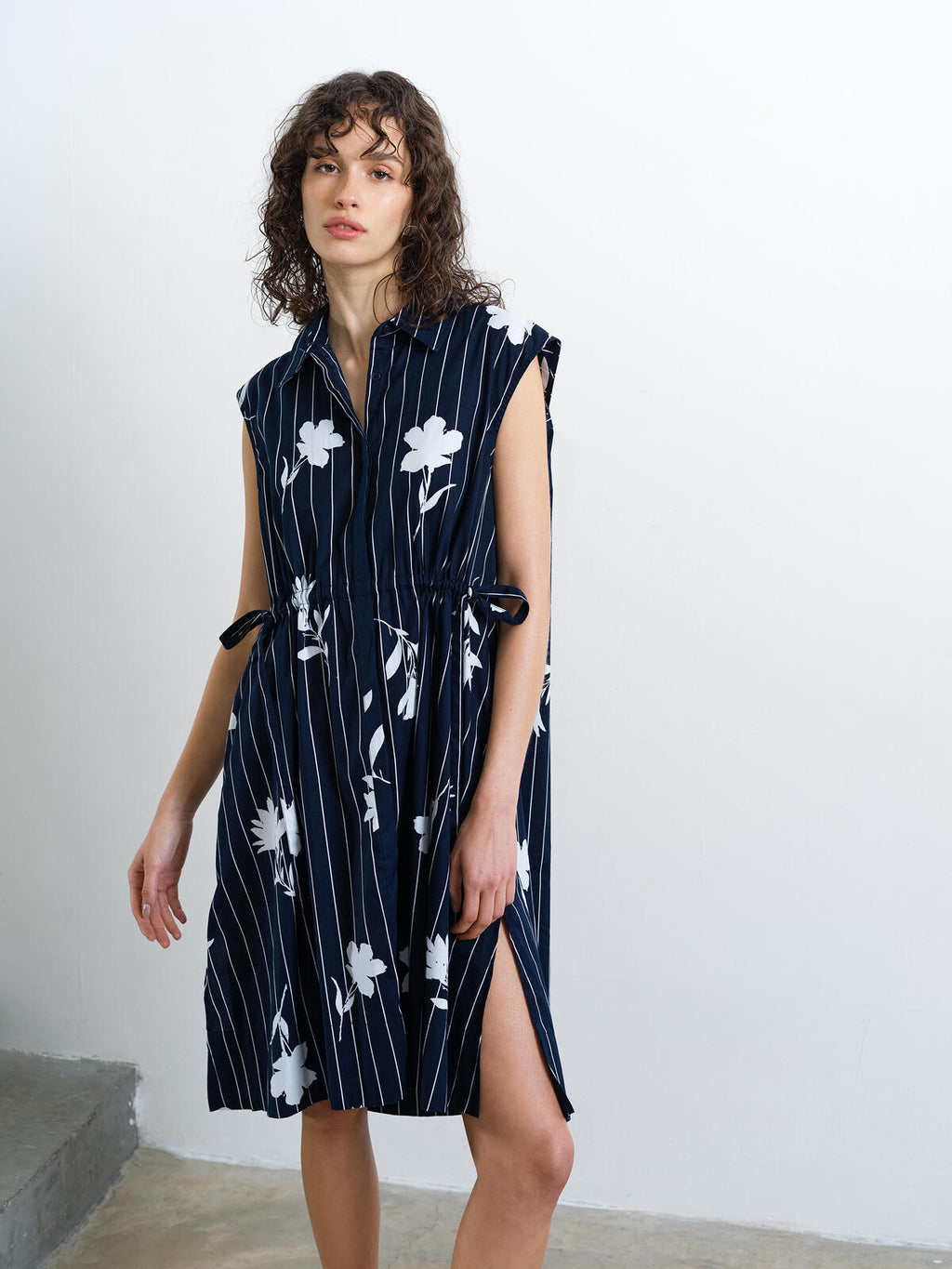 French Connection Cambria Sleeveless Dress in Navy - 719B3