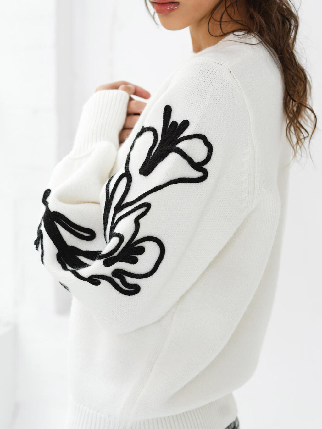 French Connection Patrice Floral Embroidered Sleeve Jumper in Summer White