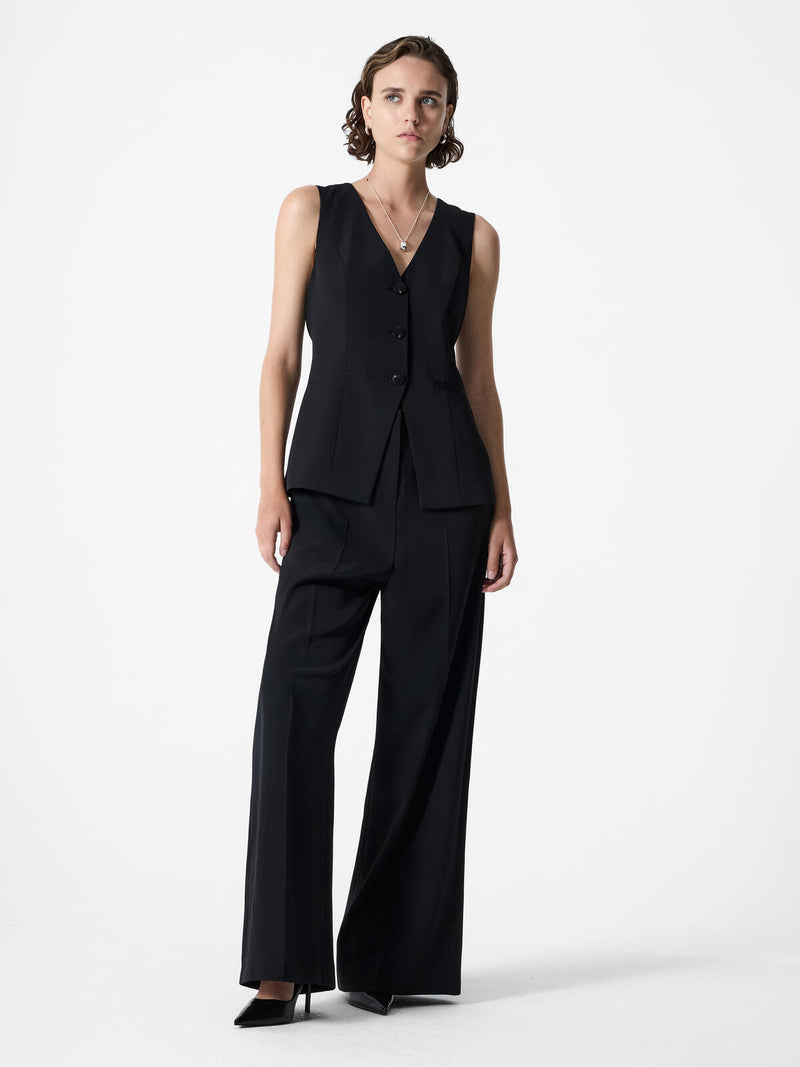 French Connection Vinnie Tailored Jumpsuit in Black - 7UZAB