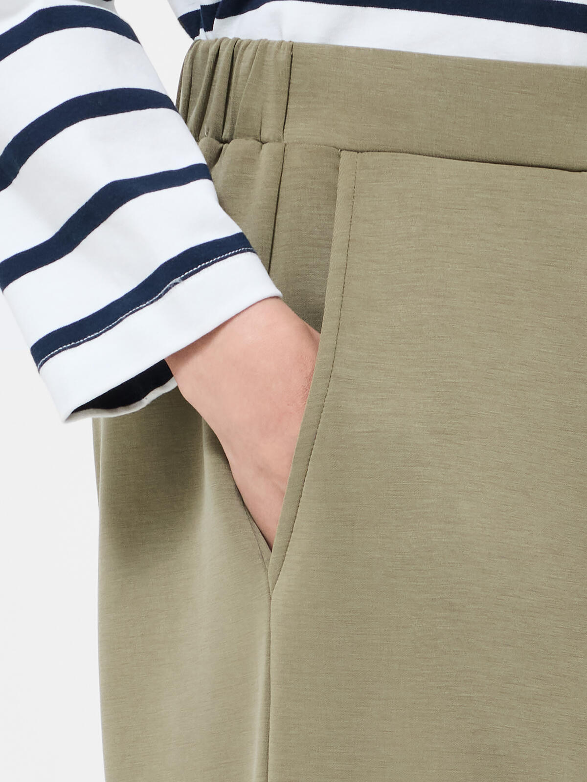 French Connection Wren Slim Straight Trouser in Washed Khaki - 74RZM