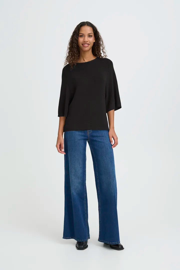 ICHI Cody Short Sleeve Pullover in Black - 20124946