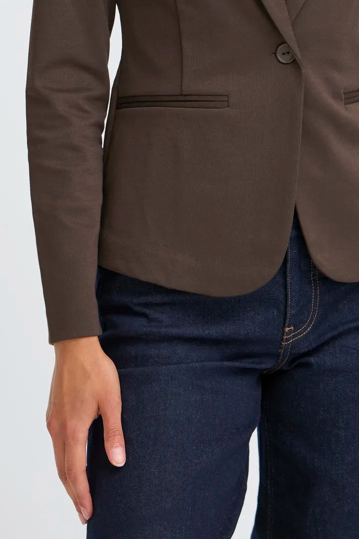 Ichi Kate Blazer in Chocolate Torte