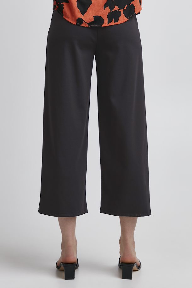 Ichi Kate Sus Wide Leg Cropped Trousers in Black -20116301