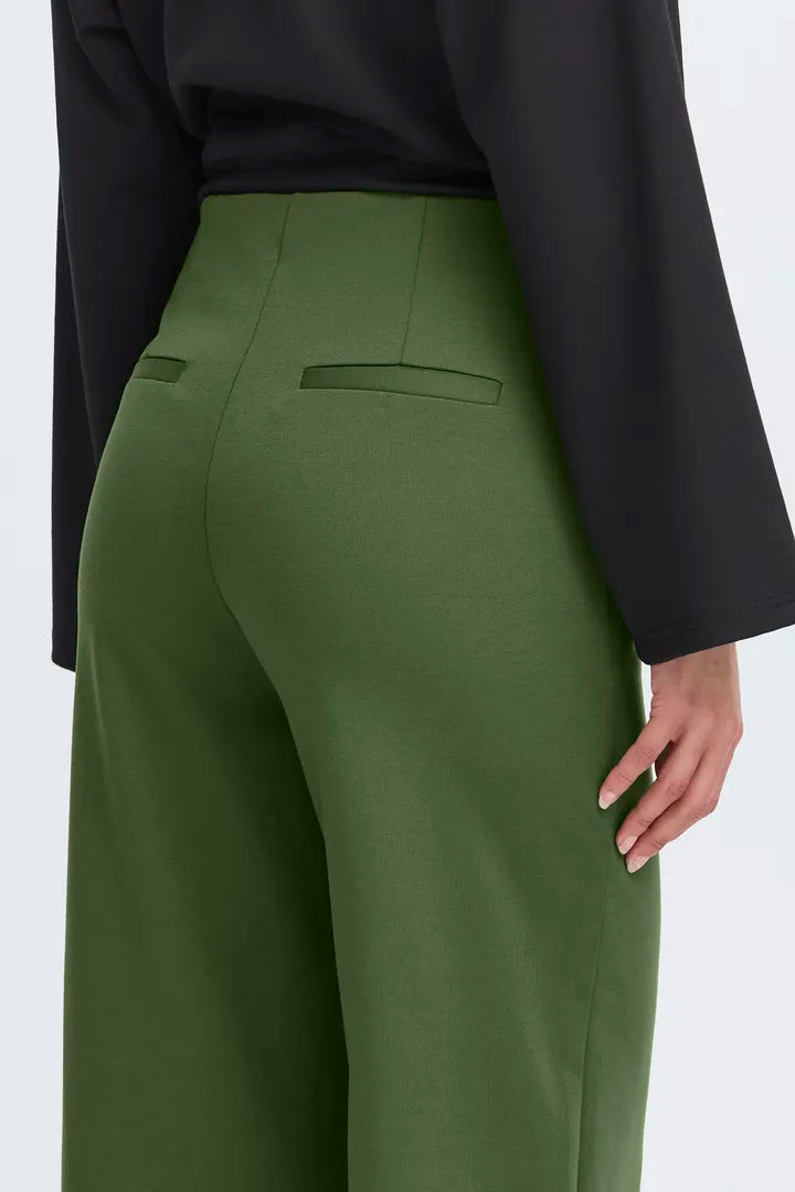 ICHI Kate Wide Leg Pant in Rifle Green - 20123476