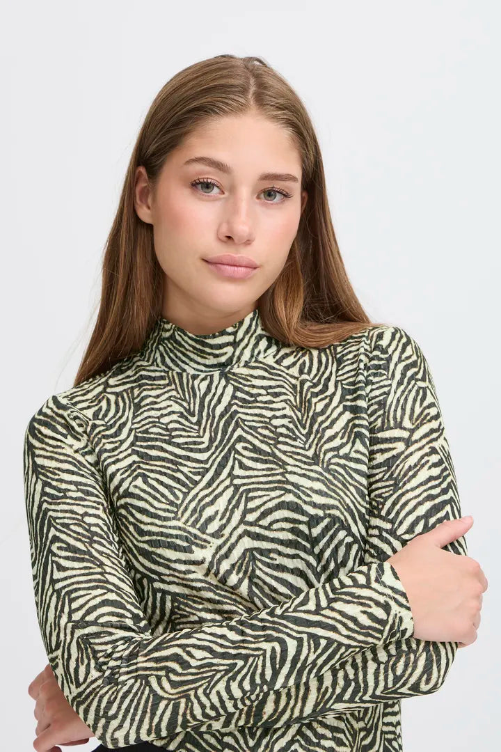 Ichi Lava Blouse in Animal Print - 20124638