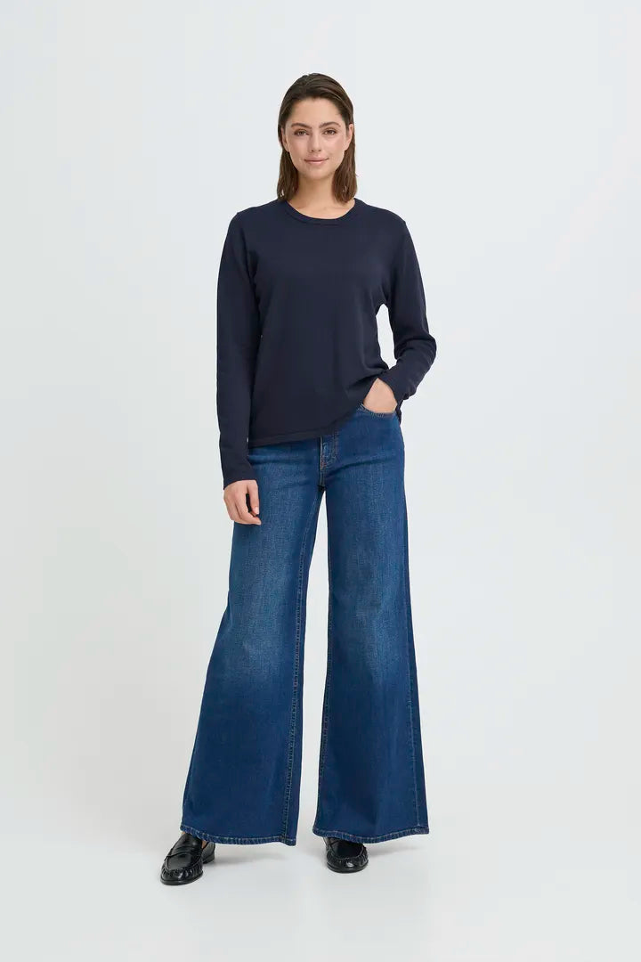 Ichi Luls Round Neck Long Sleeve Top in Total Eclipse