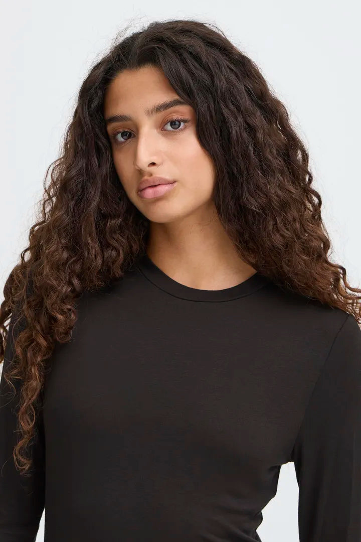 ICHI Philuca Long Sleeve Top in Black - 20117290