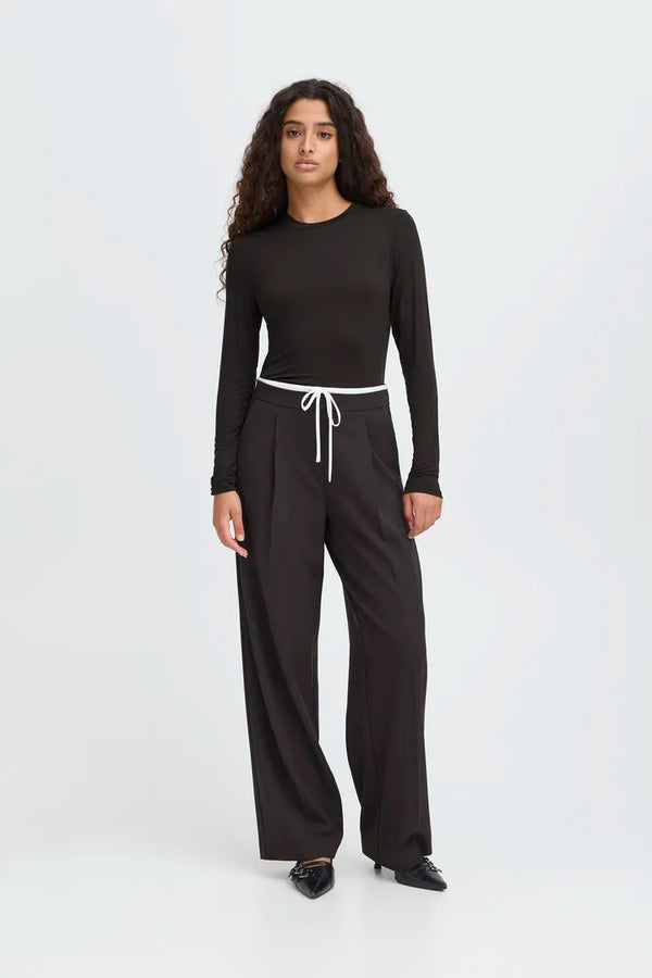 ICHI Philuca Long Sleeve Top in Black - 20117290