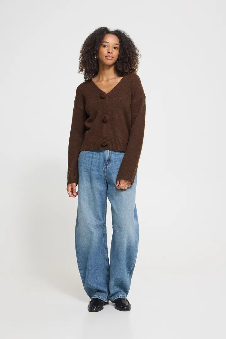 Ichi Povoke Cardigan in Chicory Coffee