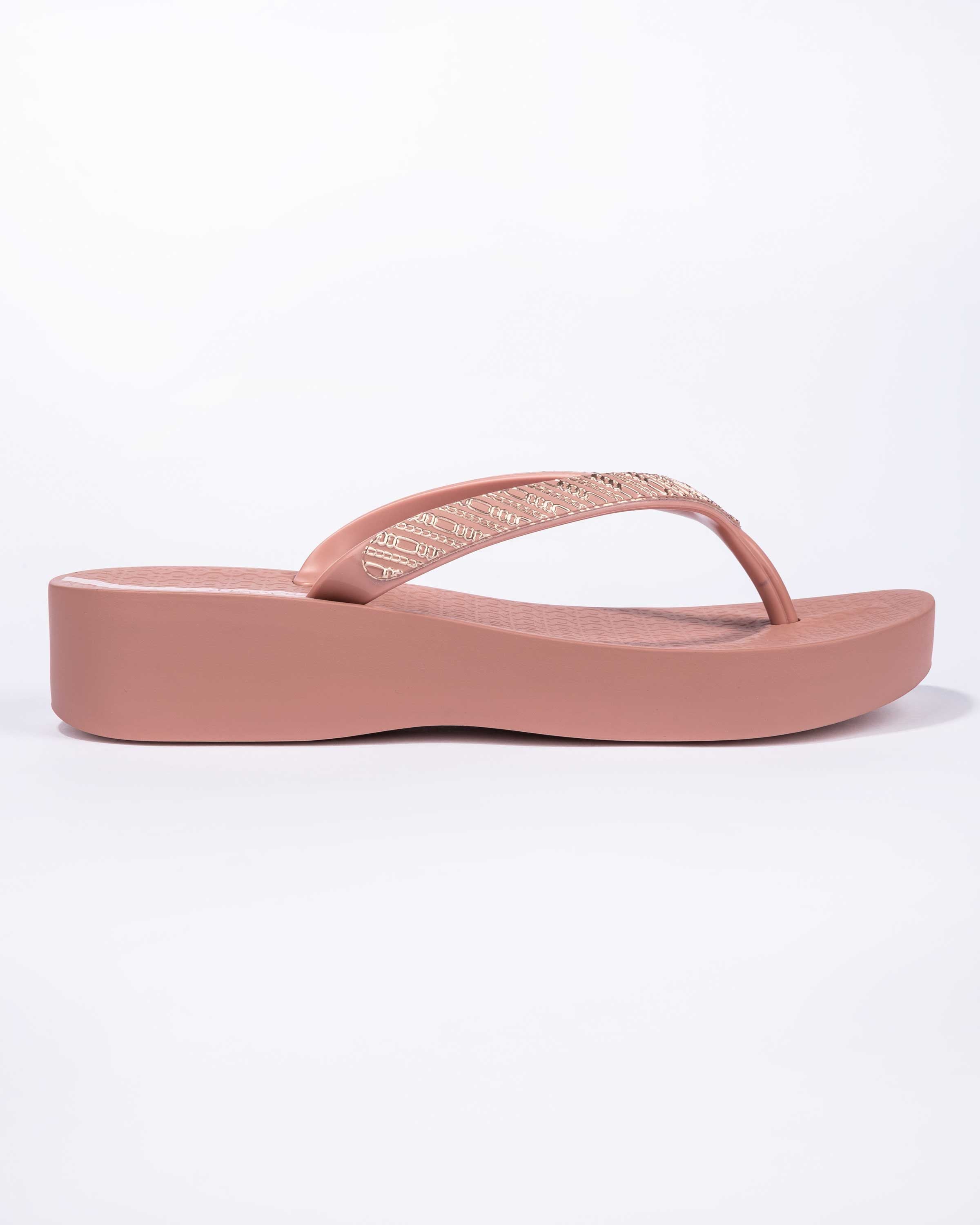 Ipanema Wedge Links Flip Flops-Blush